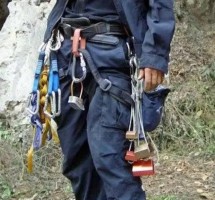 攀岩安全装备